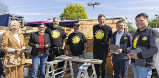 Ralf Moeller mit Boris Rhein motivieren für die Ausbildung im Handwerk