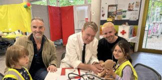 Mit Herz und Kuscheltier